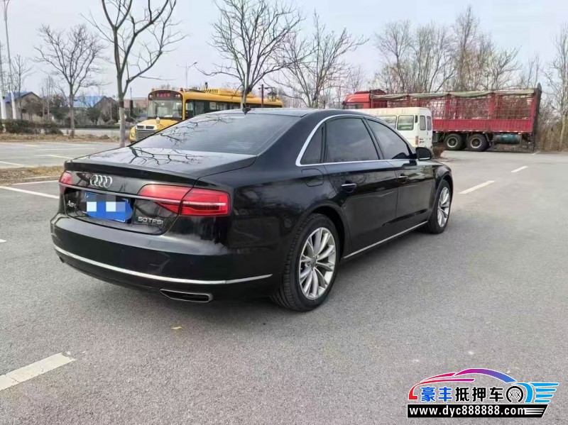 17年奥迪A8轿车抵押车出售