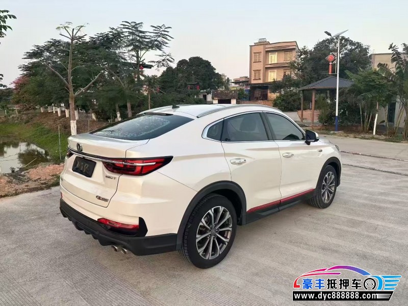 21年长安长安cs85轿车抵押车出售