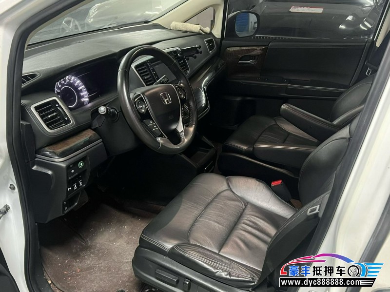 16年本田奥德赛MPV抵押车出售