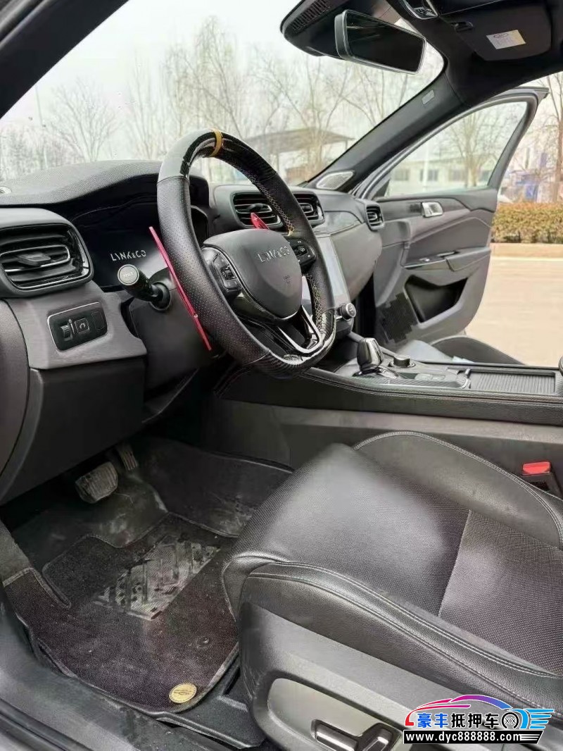 21年领克03轿车抵押车出售