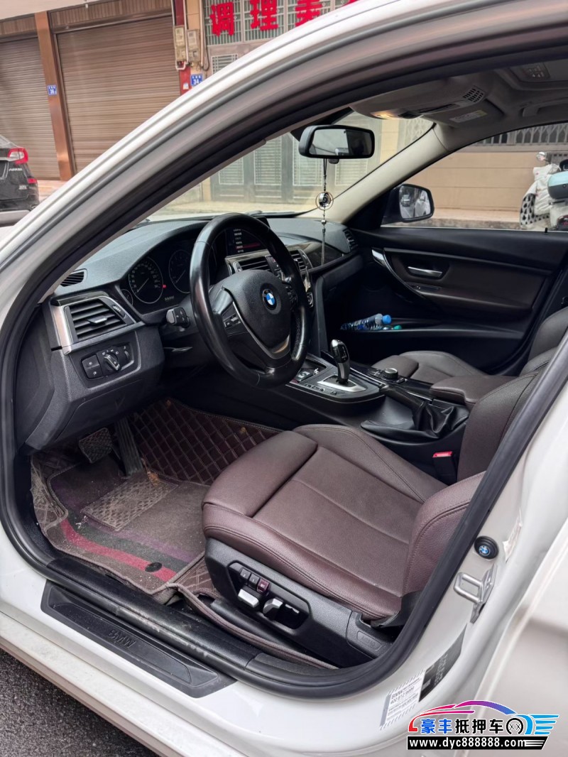 18年宝马3系轿车抵押车出售