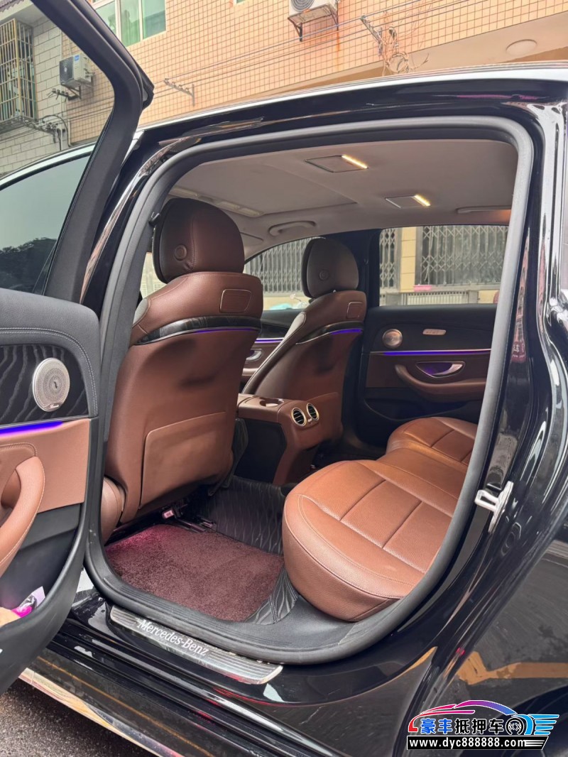 19年奔驰E轿车抵押车出售