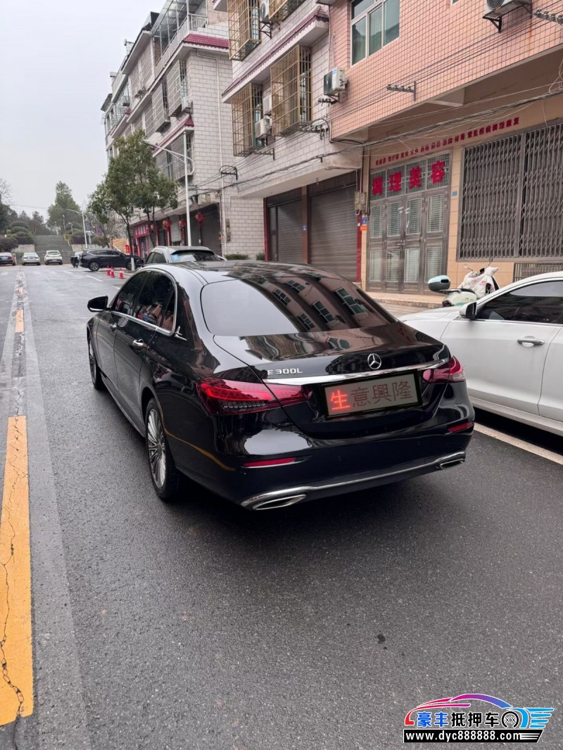 19年奔驰E轿车抵押车出售