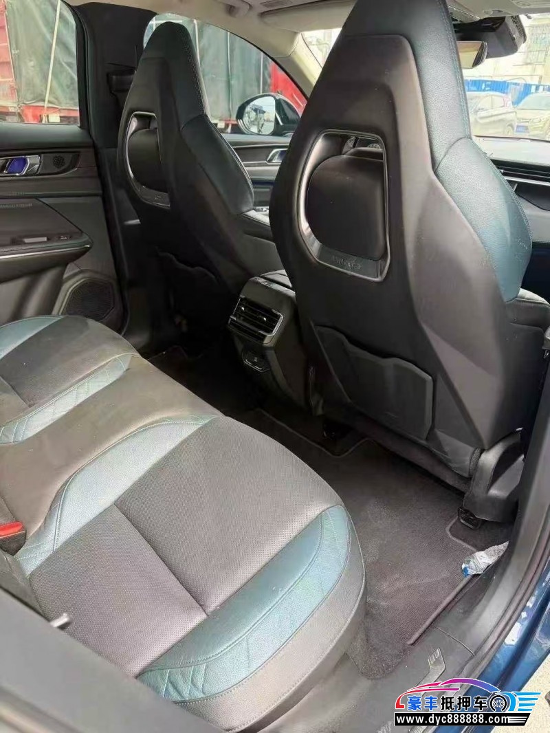 20年领克05轿车抵押车出售