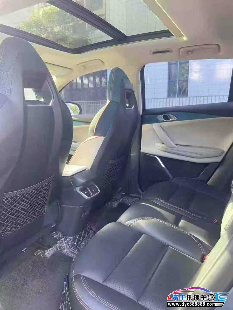 20年领克06轿车抵押车出售