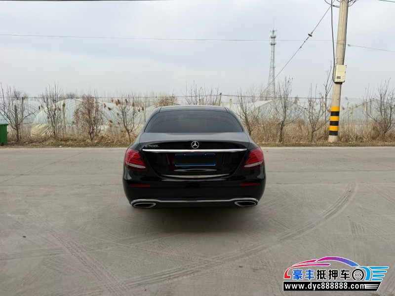 20年奔驰E轿车抵押车出售