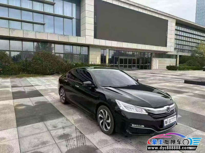 16年本田雅阁轿车抵押车出售