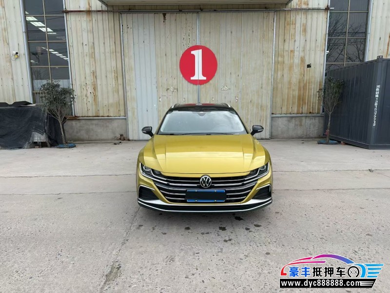 抵押车出售21年大众CC轿车