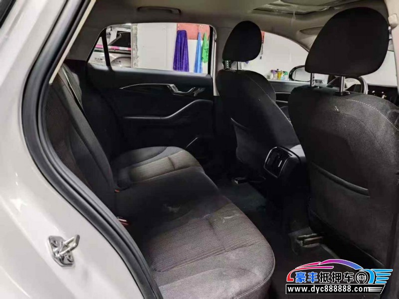 24年奔腾B70轿车抵押车出售