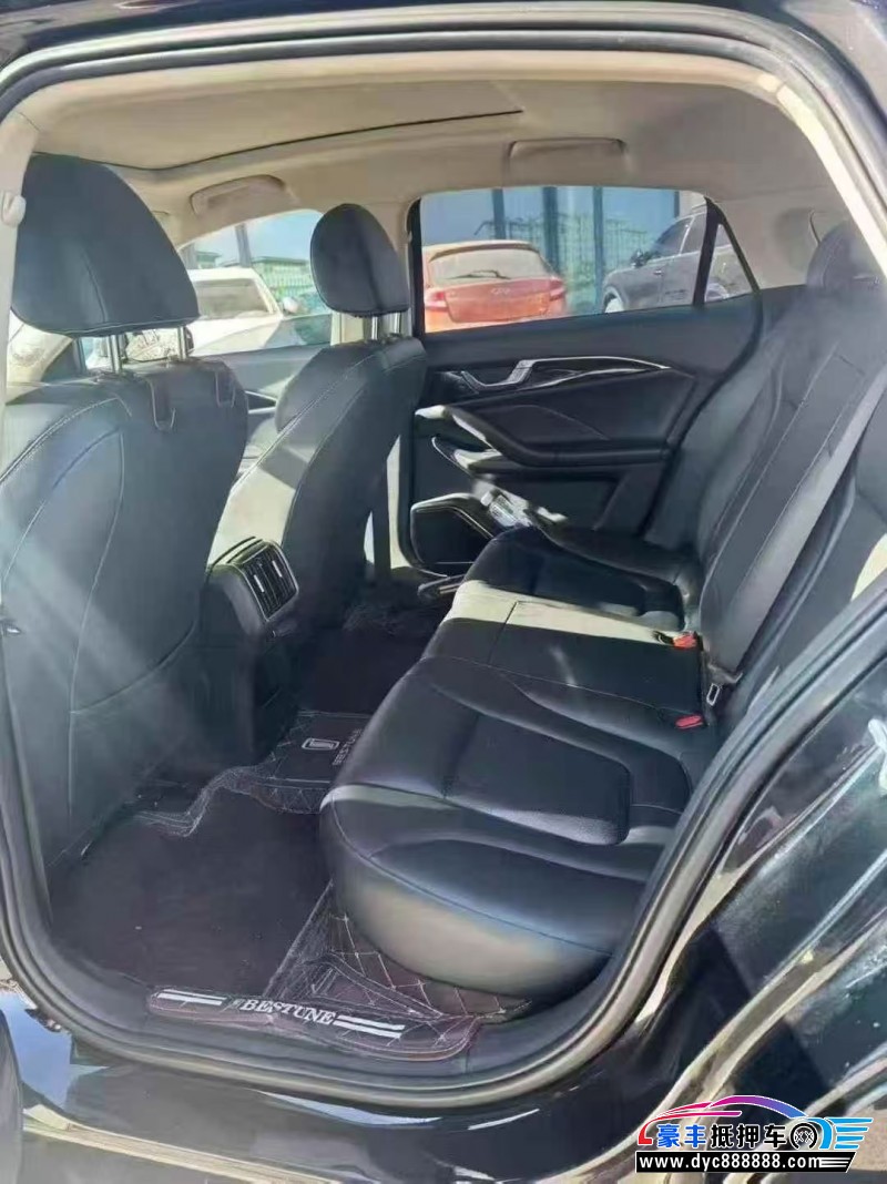 23年奔腾B70轿车抵押车出售