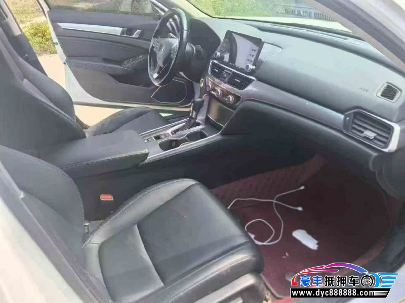 21年本田雅阁轿车抵押车出售