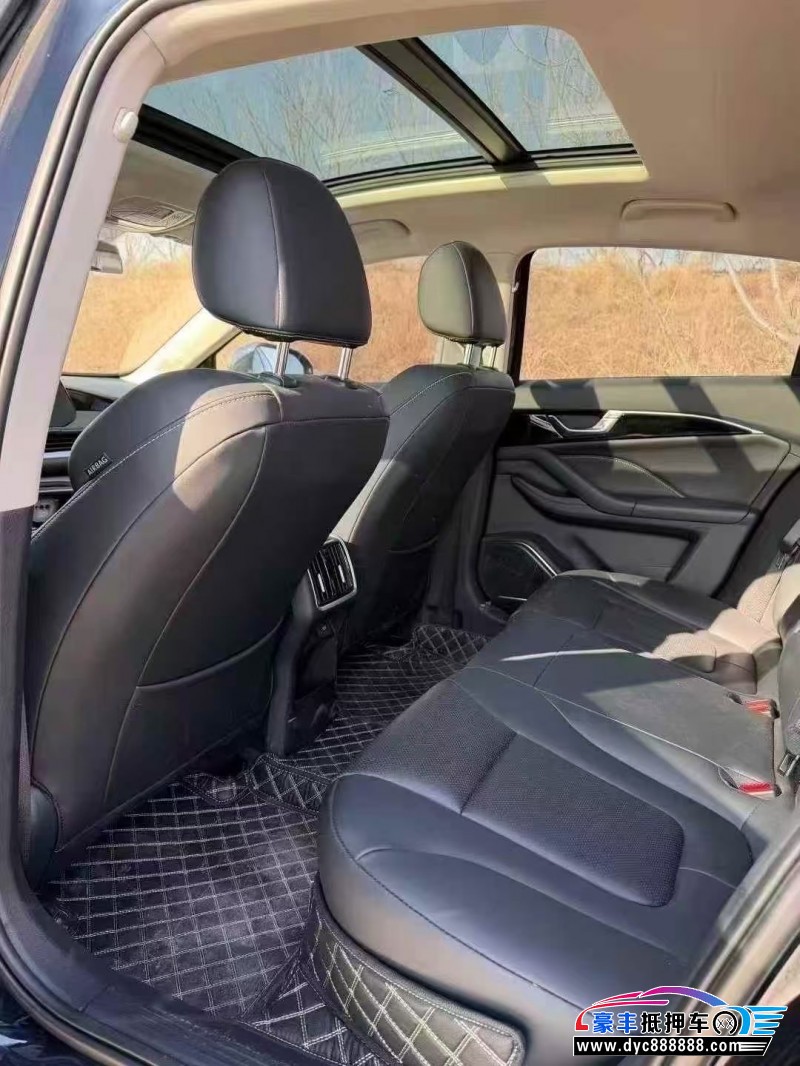 24年奔腾B70轿车抵押车出售