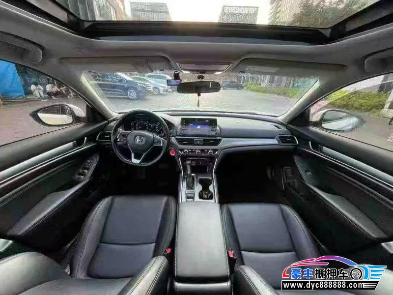 21年本田雅阁轿车抵押车出售