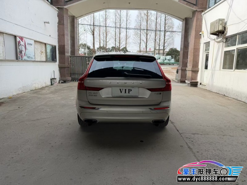 19年沃尔沃XC60轿车抵押车出售