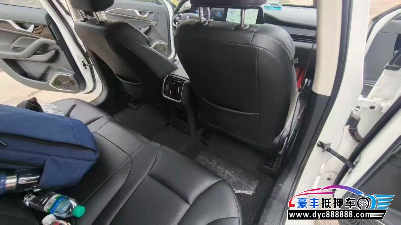 25年奔腾B70轿车抵押车出售