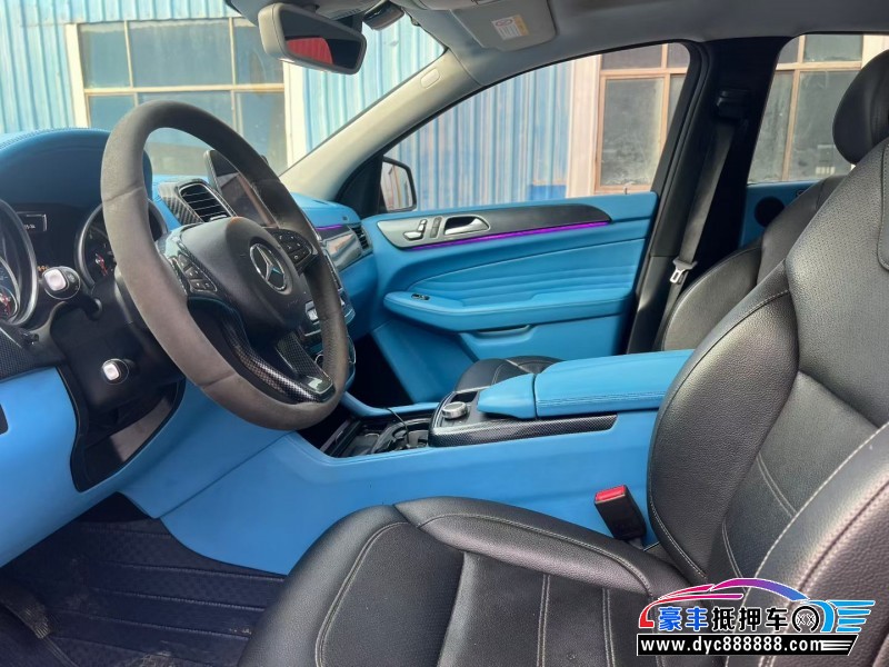 17年奔驰GLE轿车抵押车出售