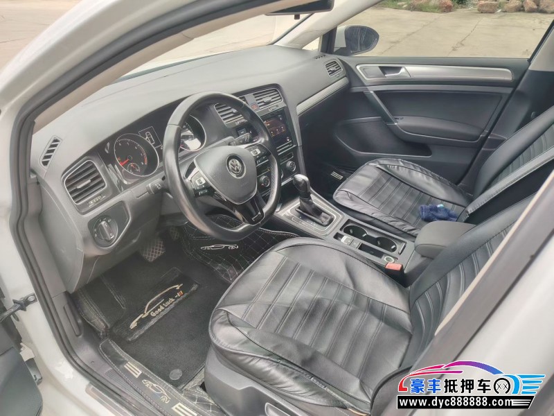 19年大众高尔夫轿车抵押车出售