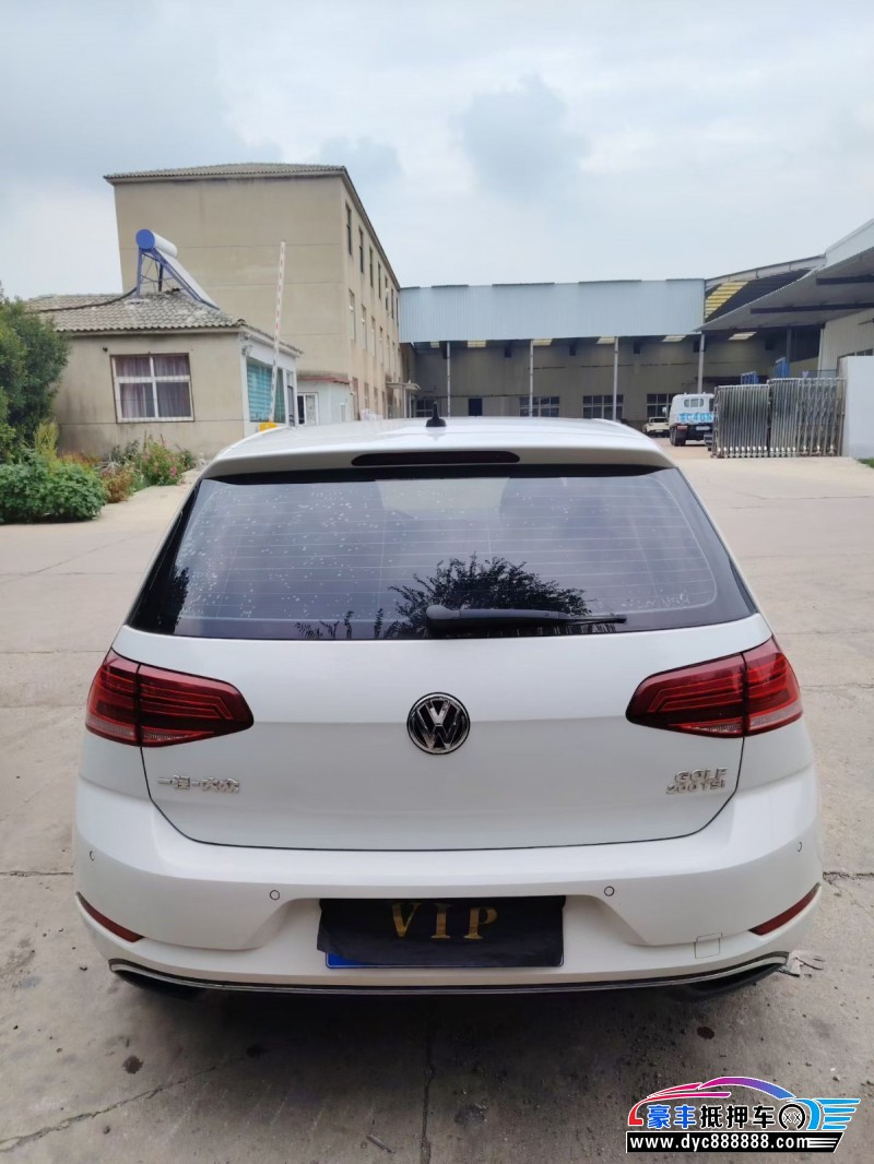 19年大众高尔夫轿车抵押车出售