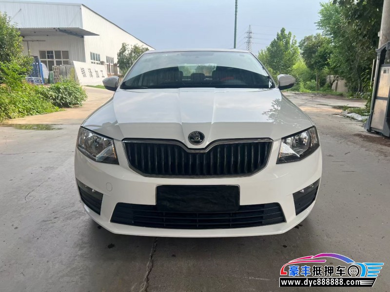 抵押车出售19年斯柯达明锐轿车