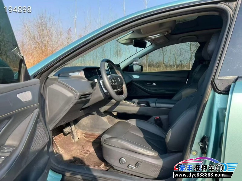 22年长安深蓝SL03轿车抵押车出售