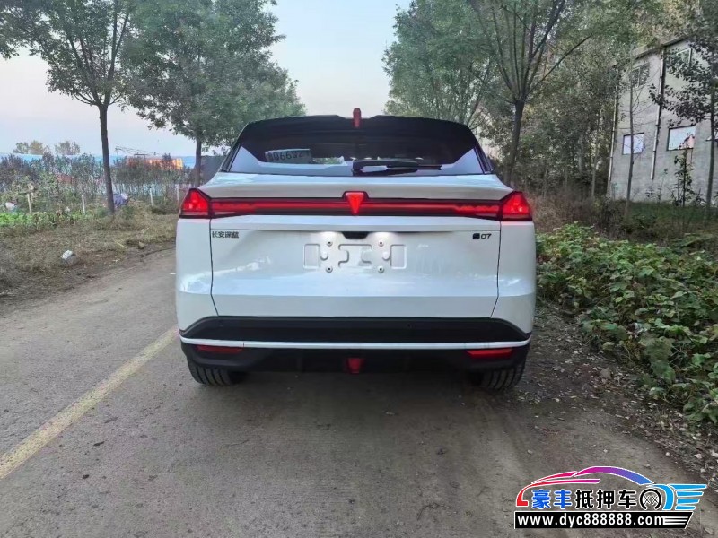 25年长安深蓝S07轿车抵押车出售