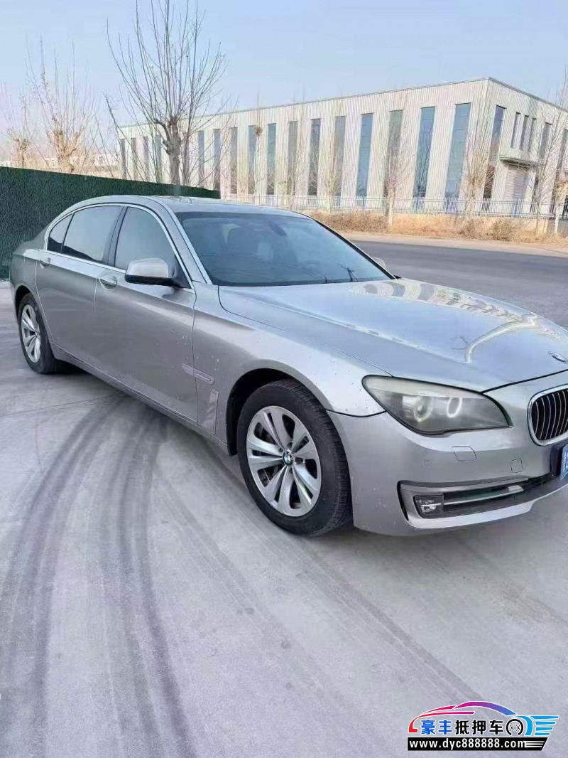 11年宝马7系轿车抵押车出售