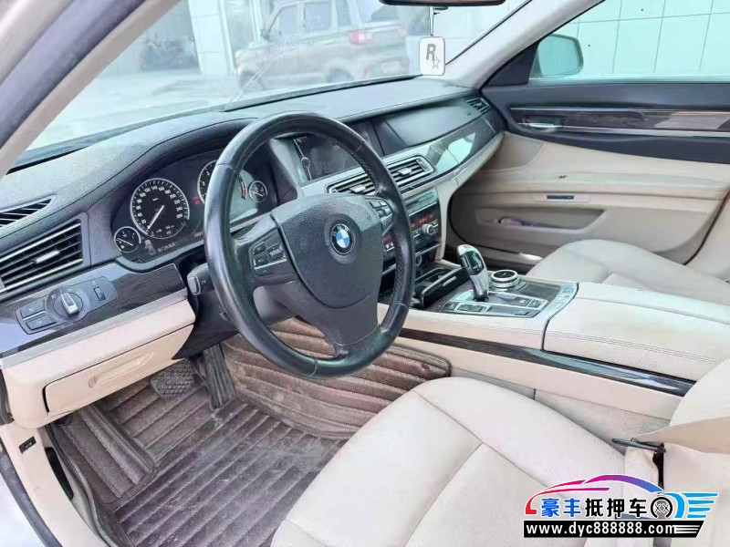 11年宝马7系轿车抵押车出售