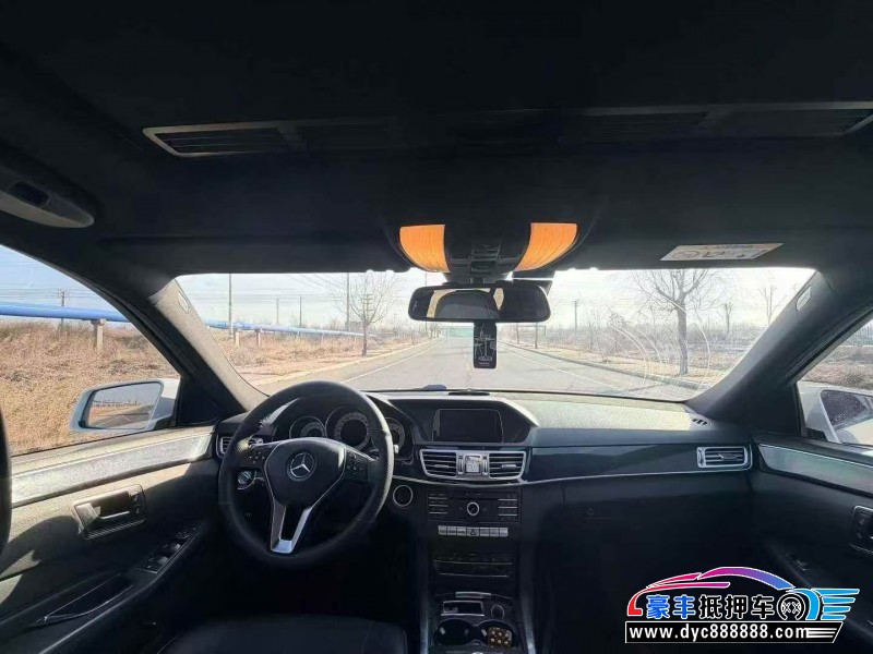 16年奔驰E轿车抵押车出售