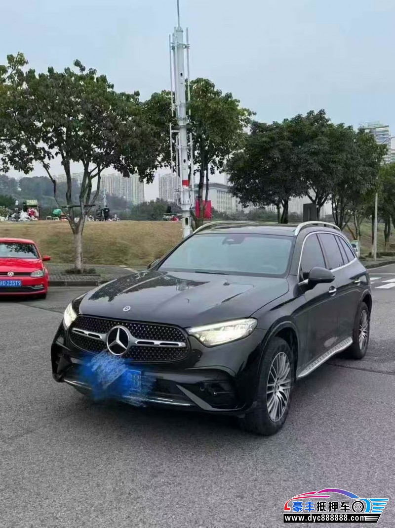 24年奔驰GLCSUV抵押车出售