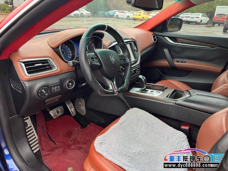 14年玛莎拉蒂Ghibli轿车抵押车出售