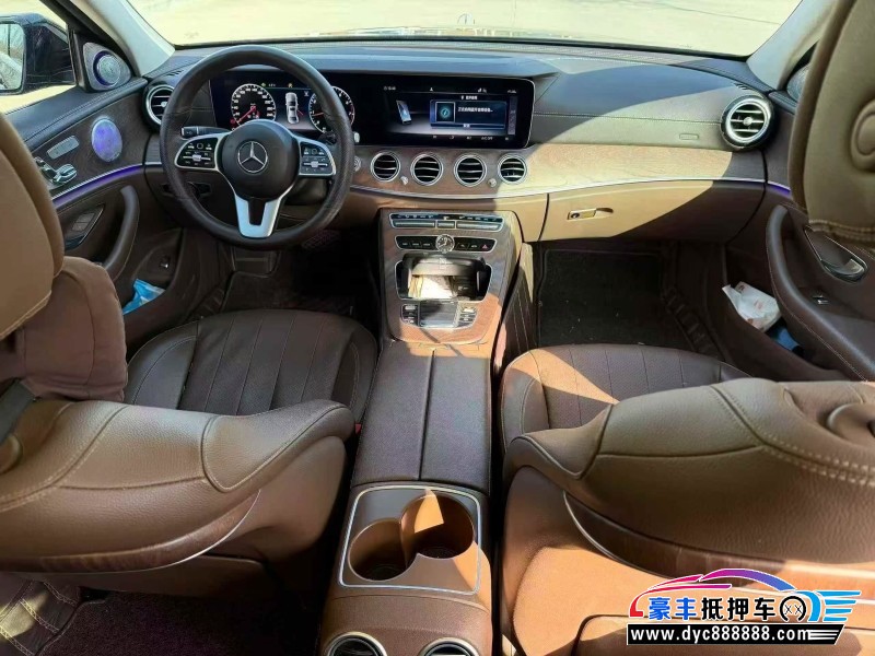 19年奔驰E轿车抵押车出售