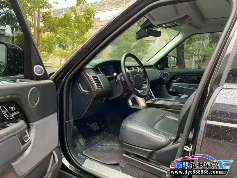 22年路虎揽胜行政轿车抵押车出售