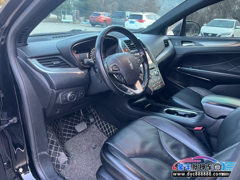 18年林肯MKC轿车抵押车出售