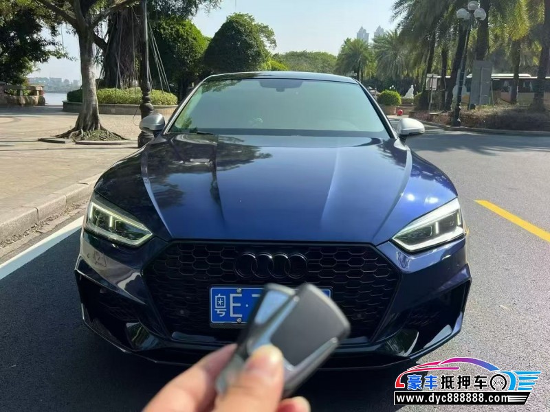 19年奥迪A5轿车抵押车出售