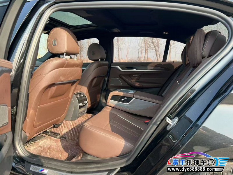 23年宝马5系轿车抵押车出售