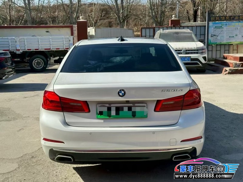 20年宝马5系轿车抵押车出售