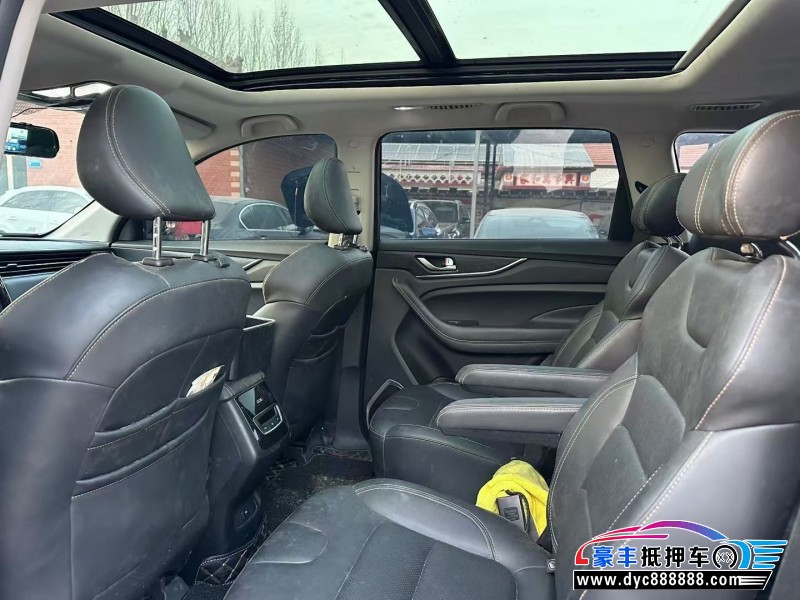 21年长安欧尚cos1（科赛）轿车抵押车出售