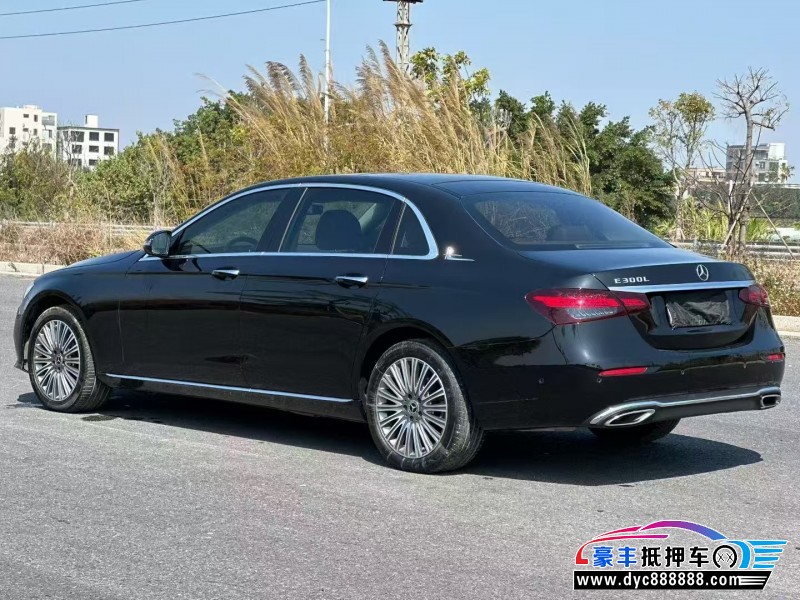 23年奔驰E轿车抵押车出售