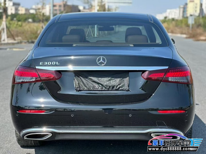 23年奔驰E轿车抵押车出售