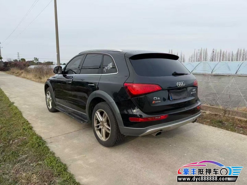 18年奥迪Q5轿车抵押车出售