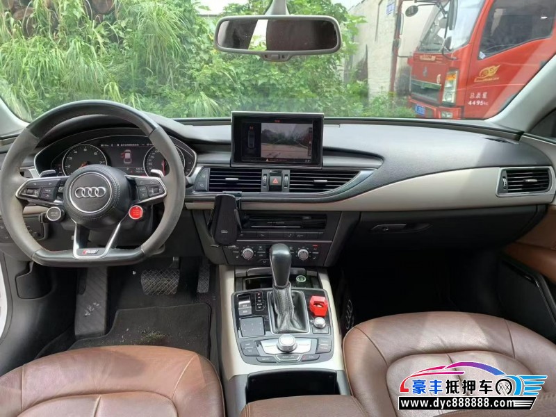 18年奥迪A7轿车抵押车出售