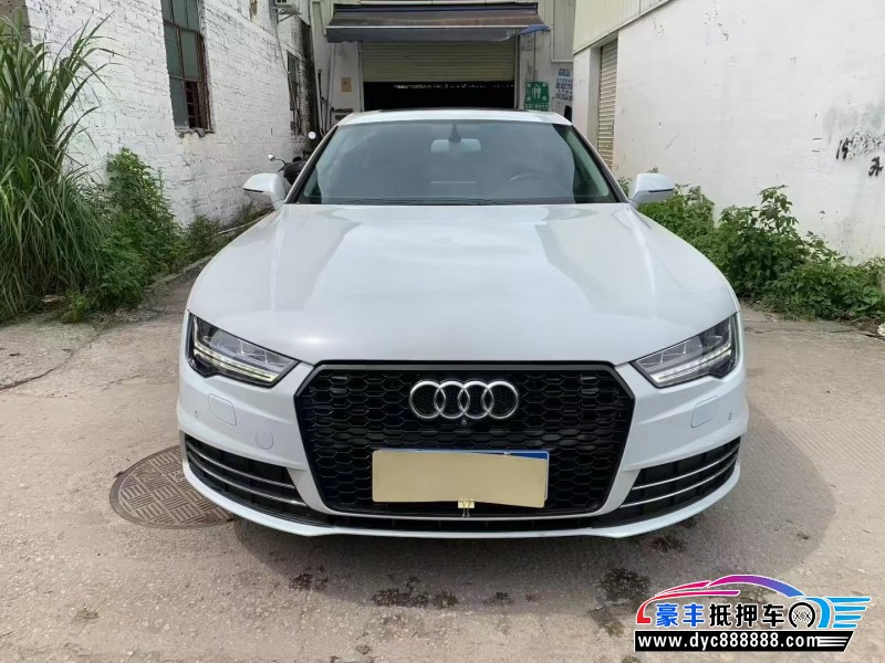 抵押车出售18年奥迪A7轿车