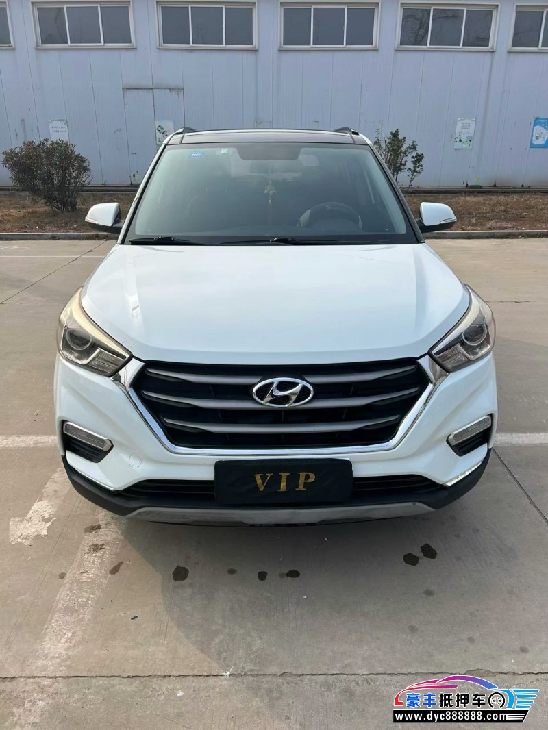 抵押车出售18年现代ix25轿车