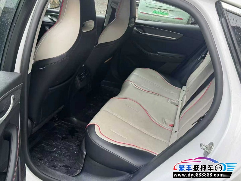 22年比亚迪驱逐舰轿车抵押车出售