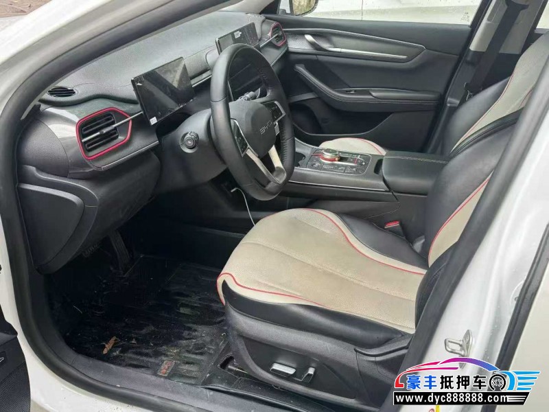 22年比亚迪驱逐舰轿车抵押车出售