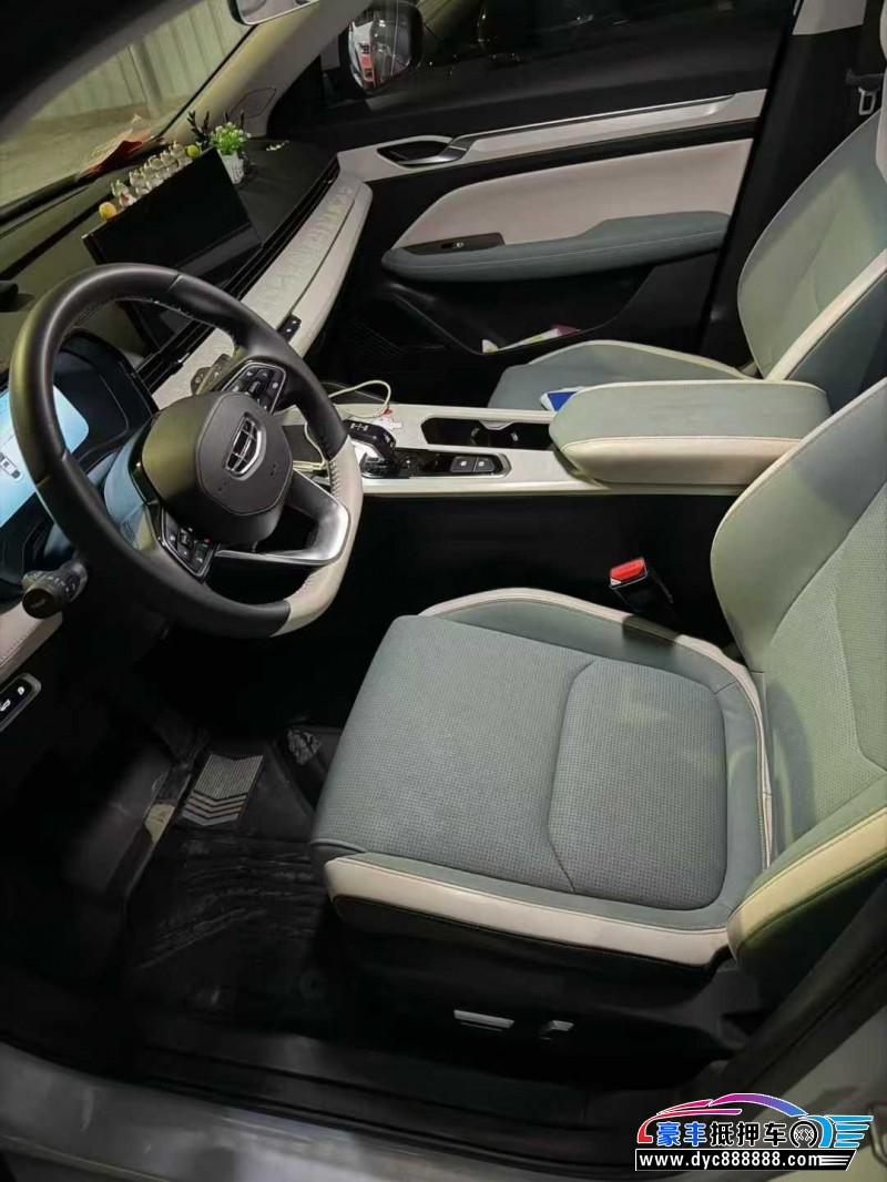 23年吉利帝豪轿车抵押车出售