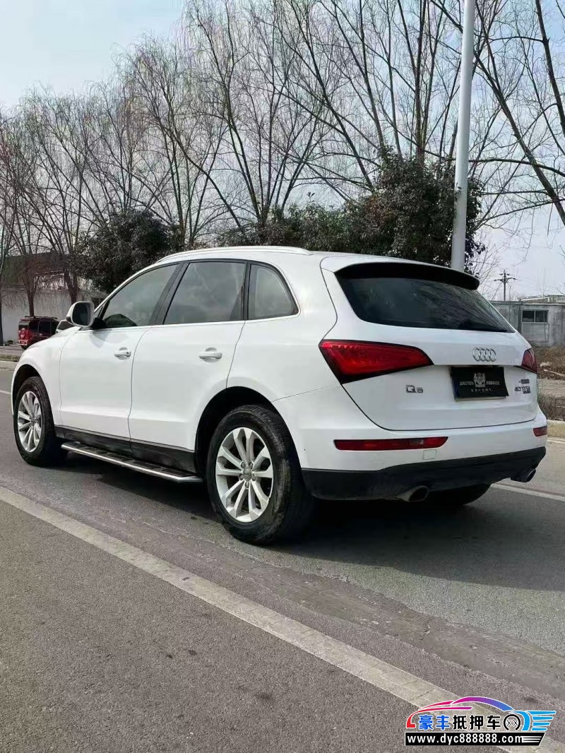 16年奥迪Q3轿车抵押车出售