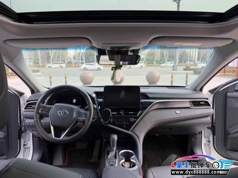 23年丰田凯美瑞轿车抵押车出售