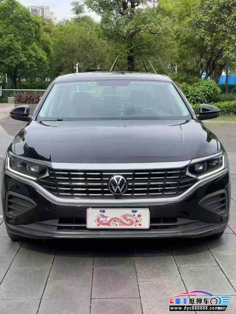 抵押车出售23年大众帕萨特轿车