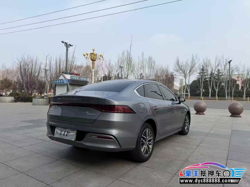 23年比亚迪秦轿车抵押车出售